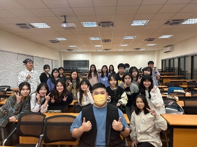 1140414 中文系27級成年禮儀式及講座圖片